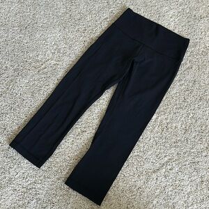 Lululemon leggings size 6